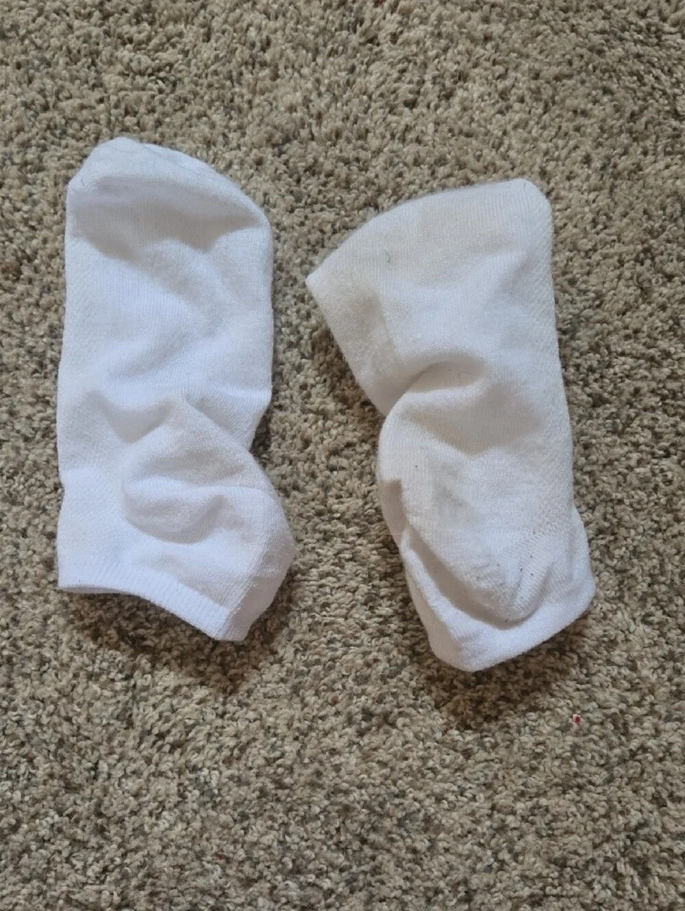 Classic White No-Show Women's Ankle Socks